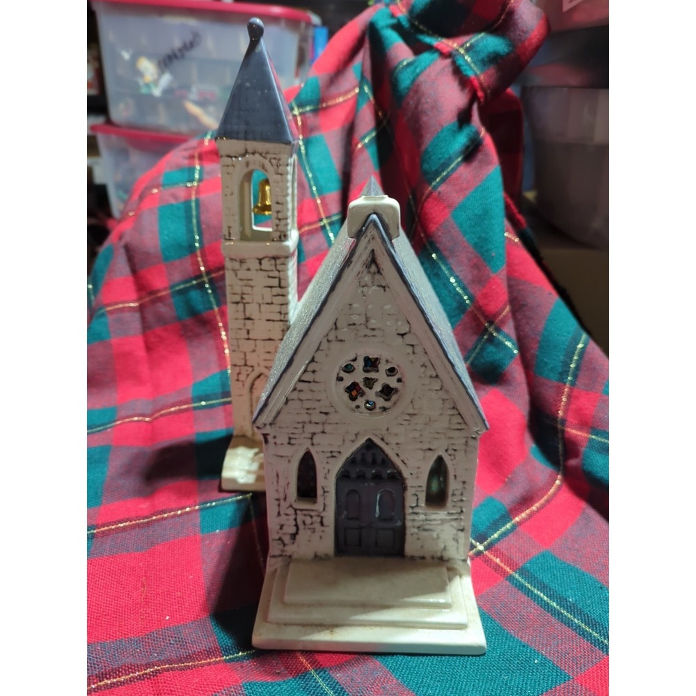 Church‎ Ceramic Illuminated Cathedral Christmas Village (Light not Included)